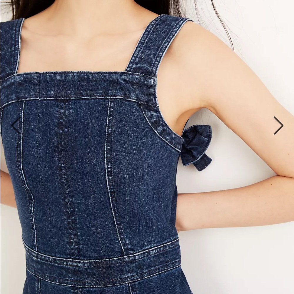 Madewell Size 6 Bow Back Apron Denim Dress ❤️